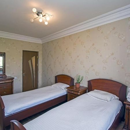 Lesi Apartament Jerevan Exteriör bild