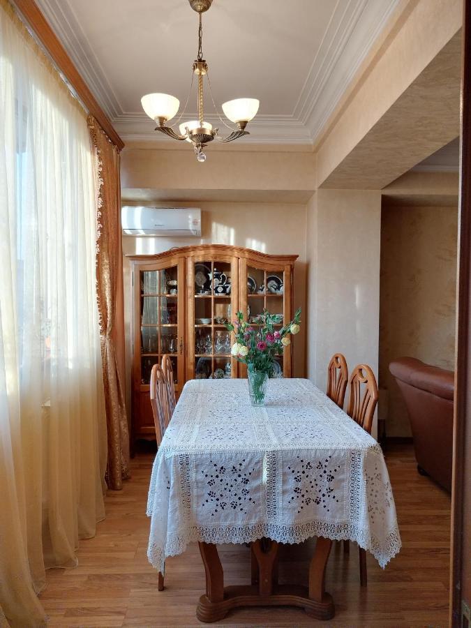 Lesi Apartament Jerevan Exteriör bild