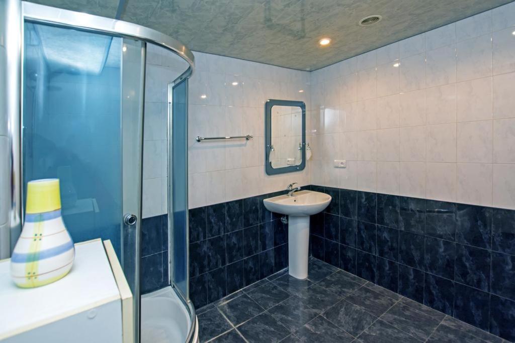 Lesi Apartament Jerevan Exteriör bild