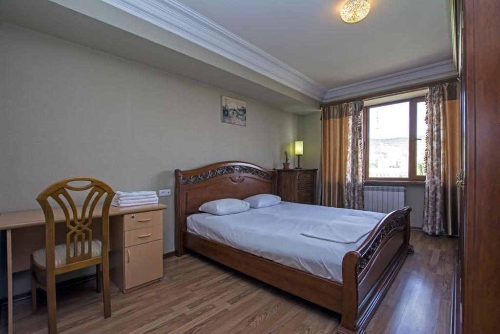 Lesi Apartament Jerevan Exteriör bild